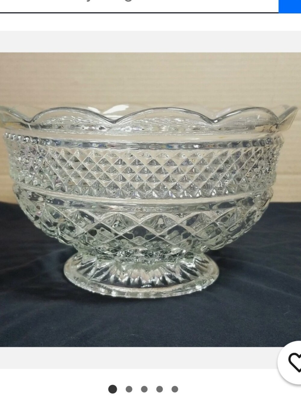 Wexford Glass Pedestal Serving Bowl - Elegant Diamond Pattern 10 X 6